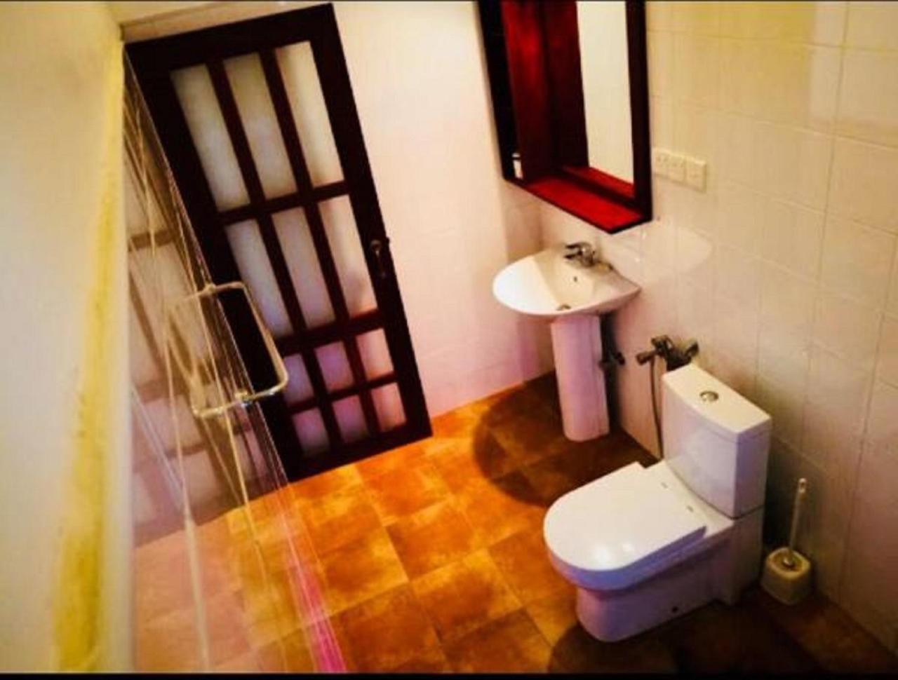 Jasmine Garden Beach Guest House هيكادوفا المظهر الخارجي الصورة